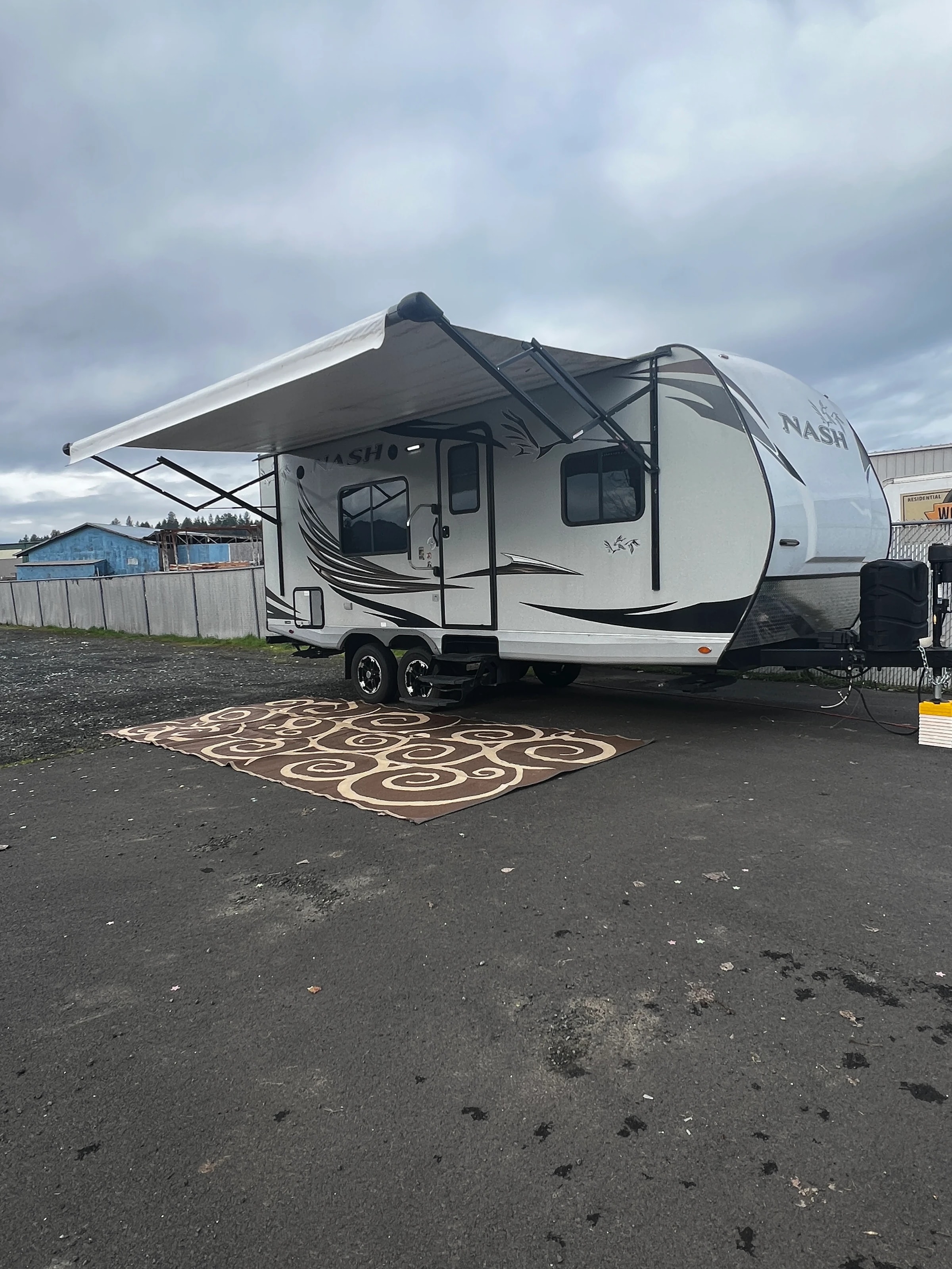 The Nash from the rear quarter, awning out