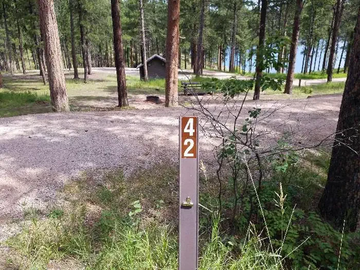 042