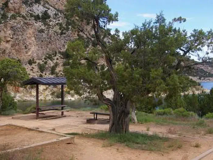 Hideout Canyon Boat-In Campground
