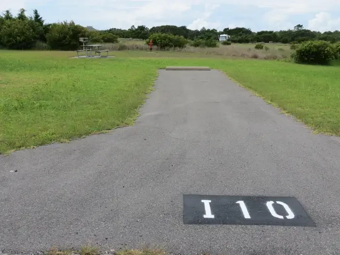 I010