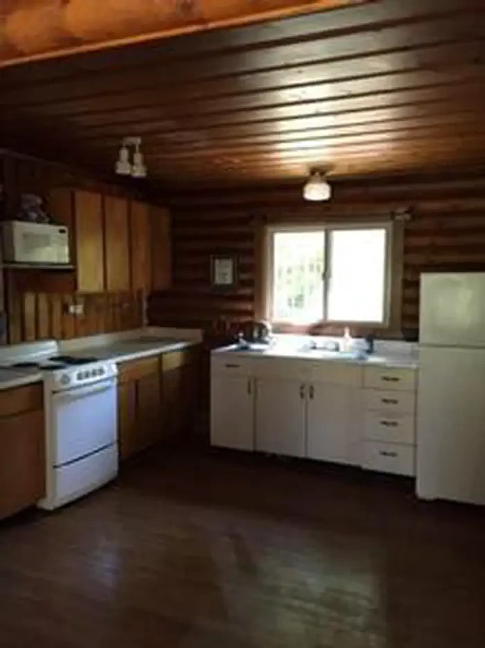 Zips Place Cabin