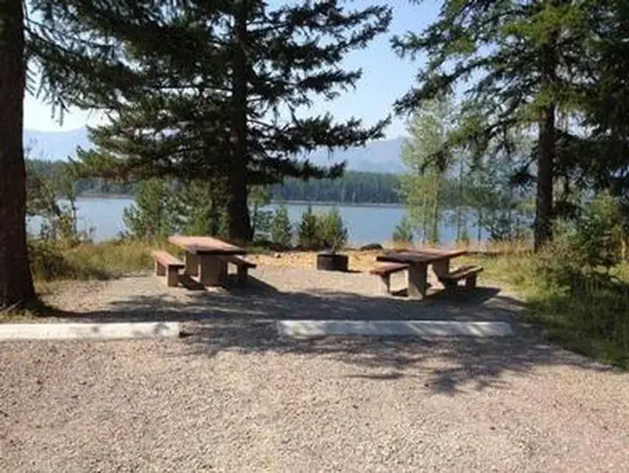 Riverside Campground (mt)
