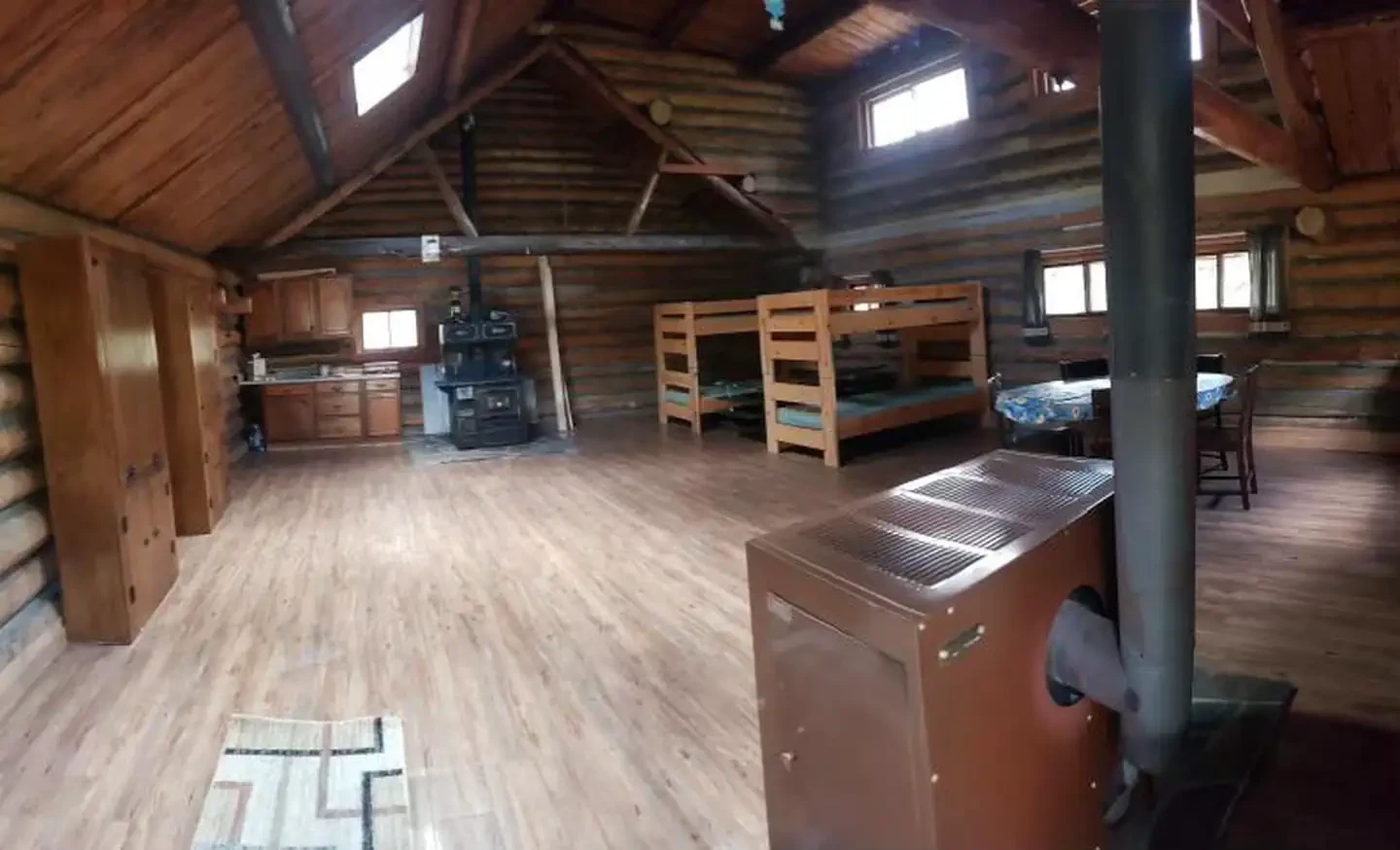 Lost Horse Cabin