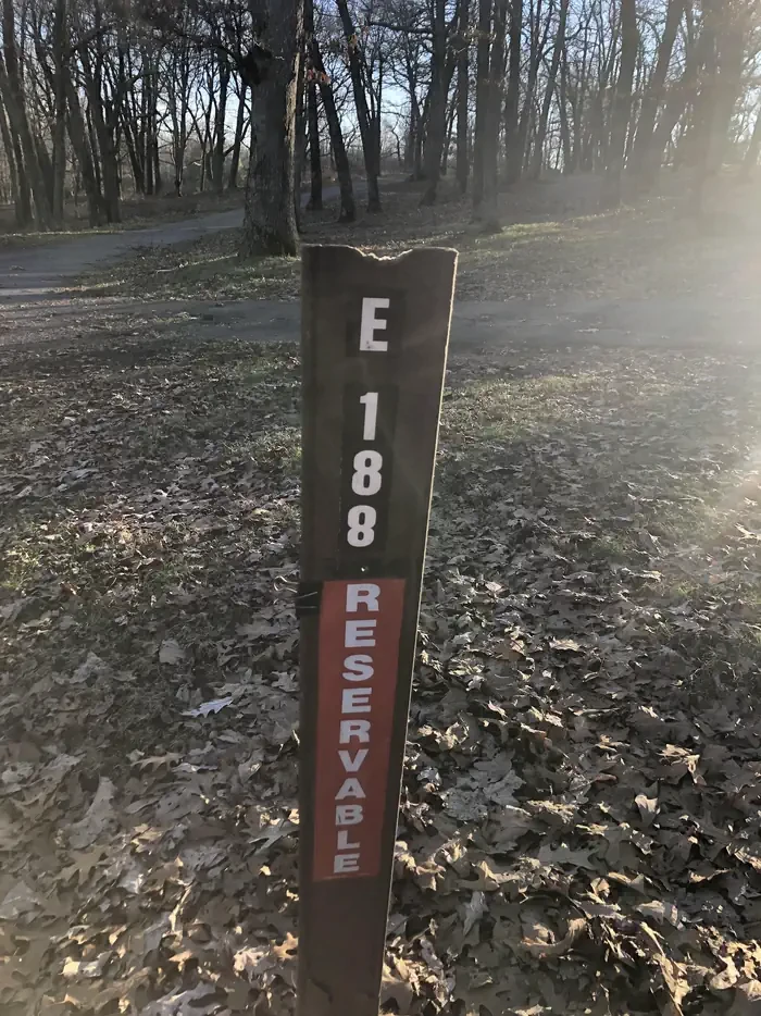 E188