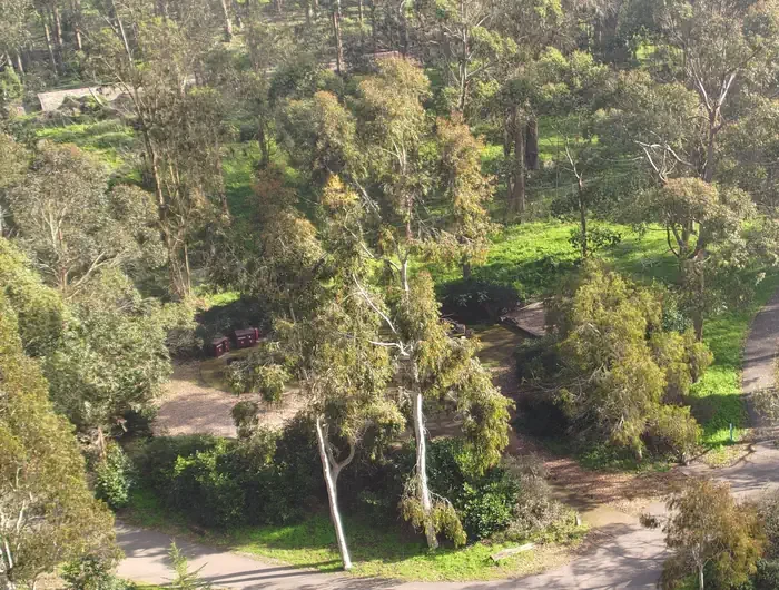 Ishmen Site with Parking Spots 9-12