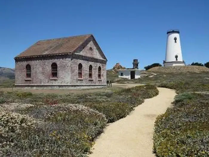 Piedras Blancas Light Station