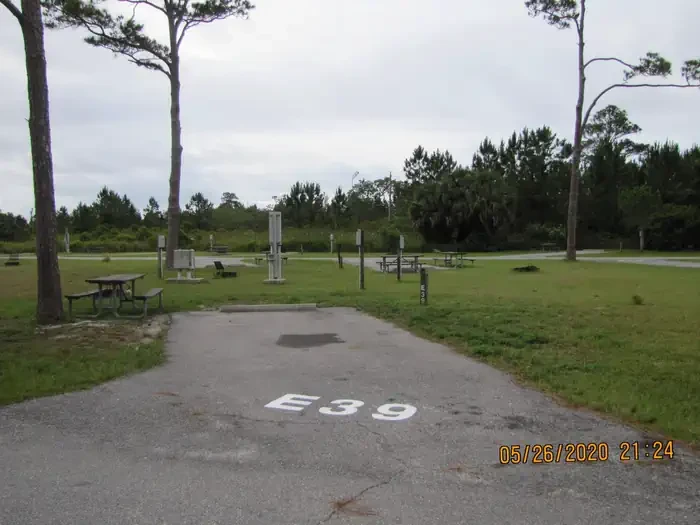 E039