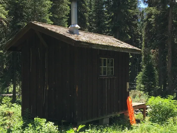 Fox Creek Cabin (mt)