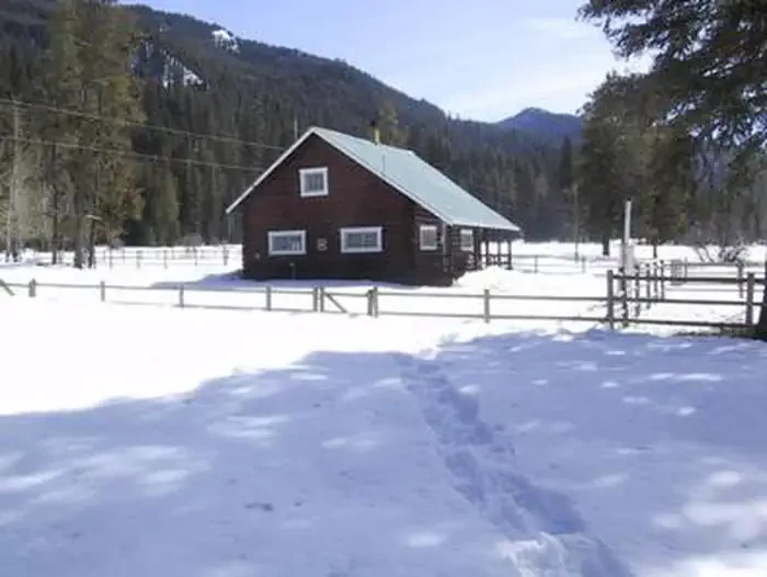Johnson Creek Guard Station