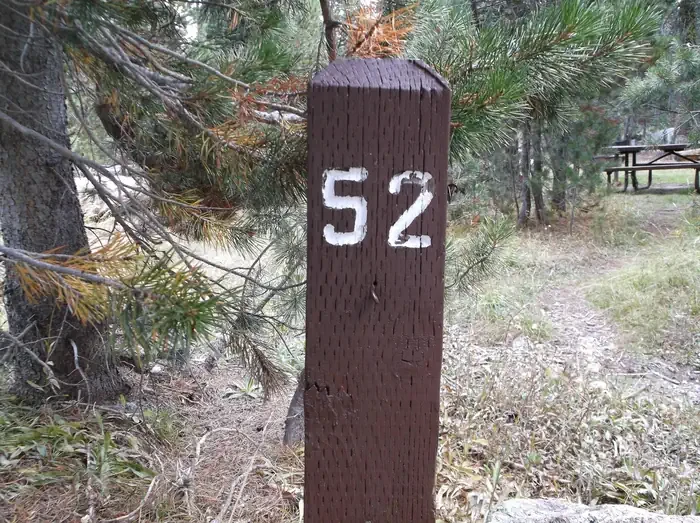 052