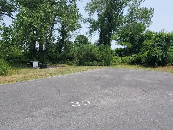 B30