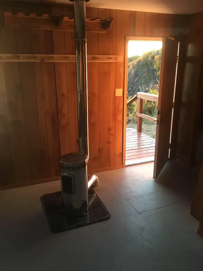 CHIEF COVE CABIN