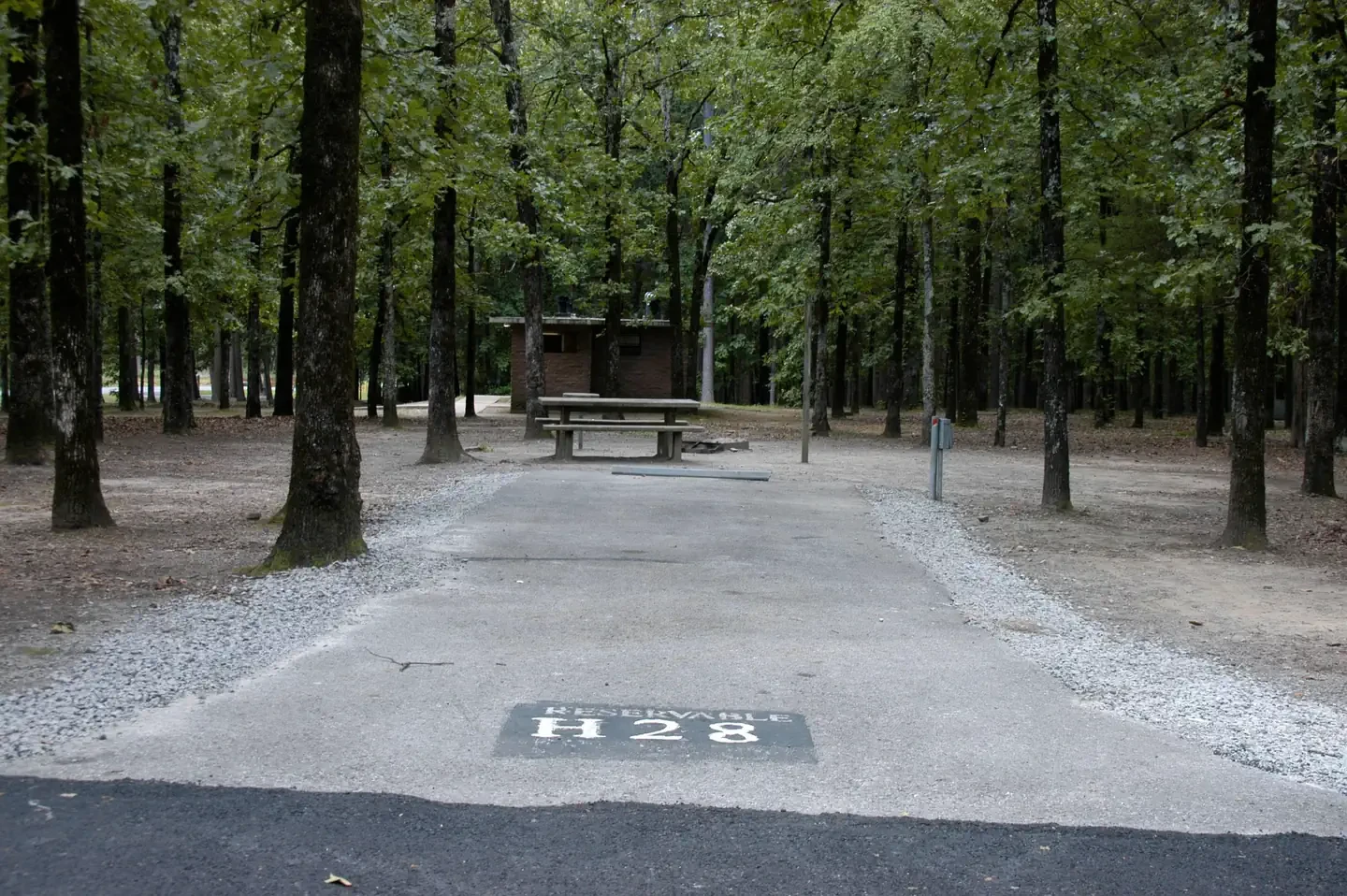 H28