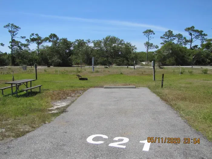 C021