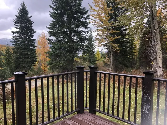 Anna Creek Cabin