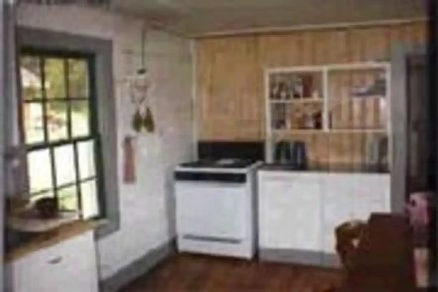 Ford Cabin