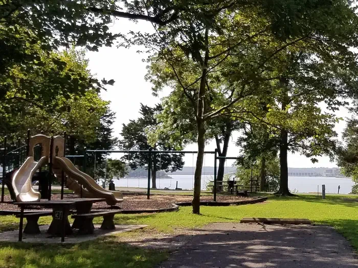 Strayhorn Landing
