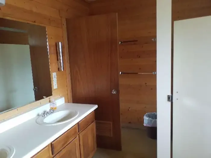 Jack Creek Crew Quarters