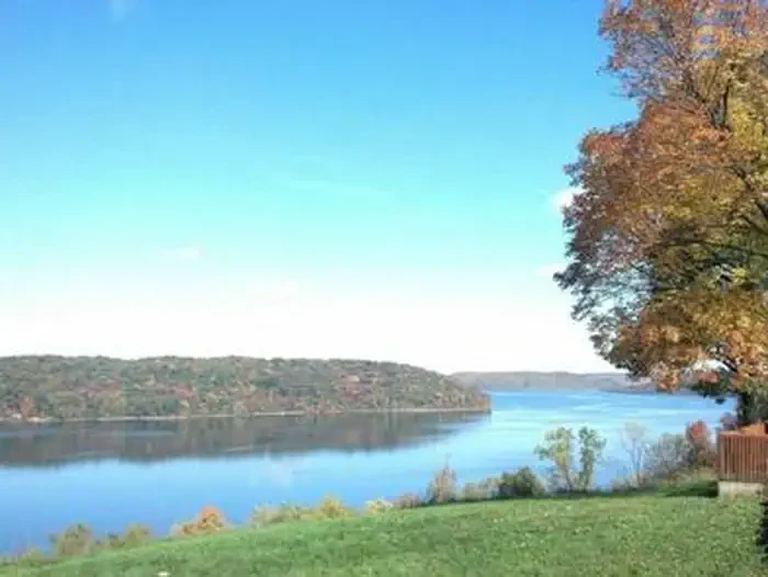 Overlook Shelter (brookville Lake)