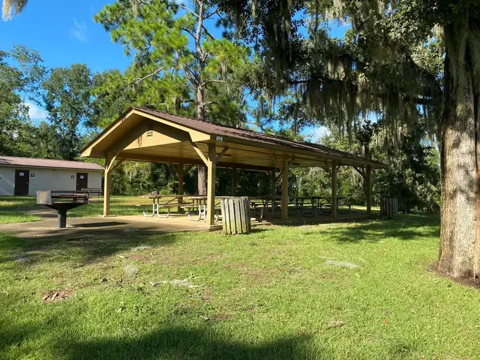 Rays Lake Shelter (Building #L37)