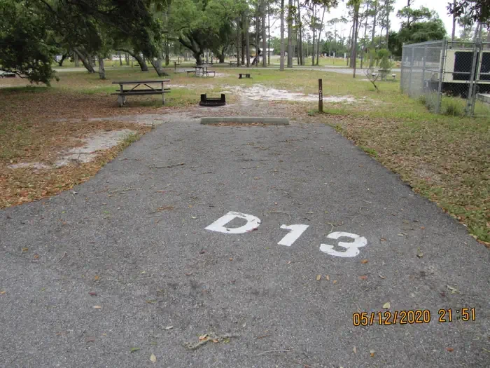 D013
