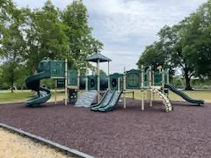 Damsite and Spillway Recreation Area