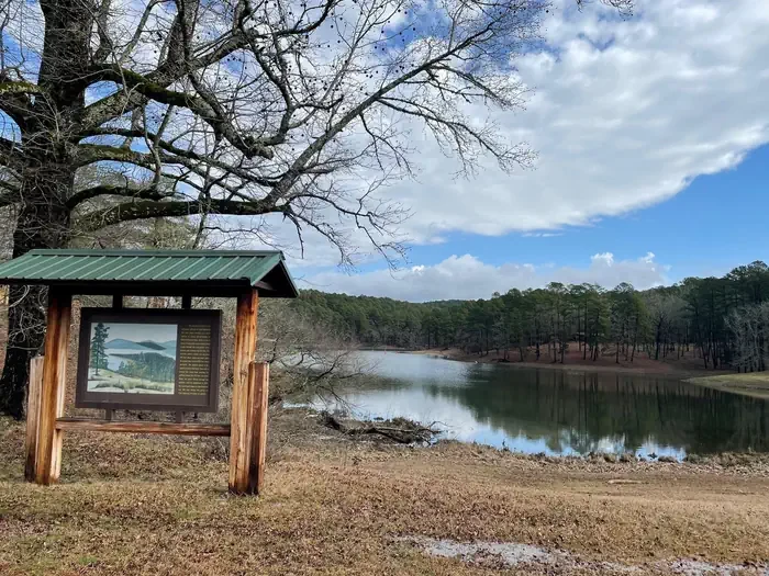 Spillway (Lake Ouachita)