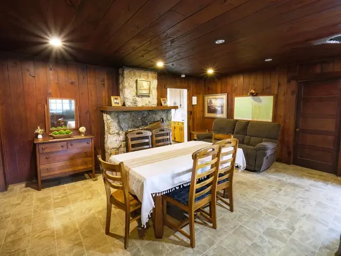 Sweetwater Cabin