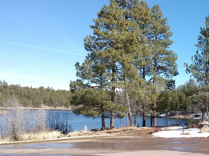 Spillway (az)