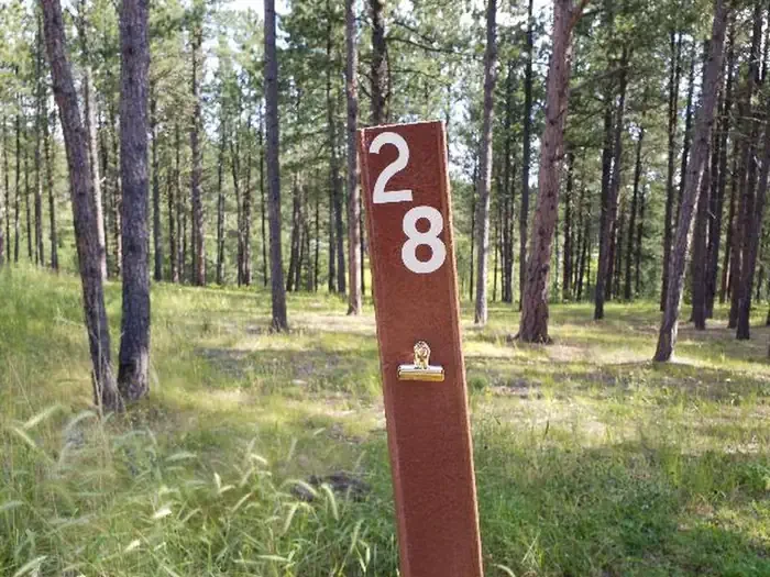 028