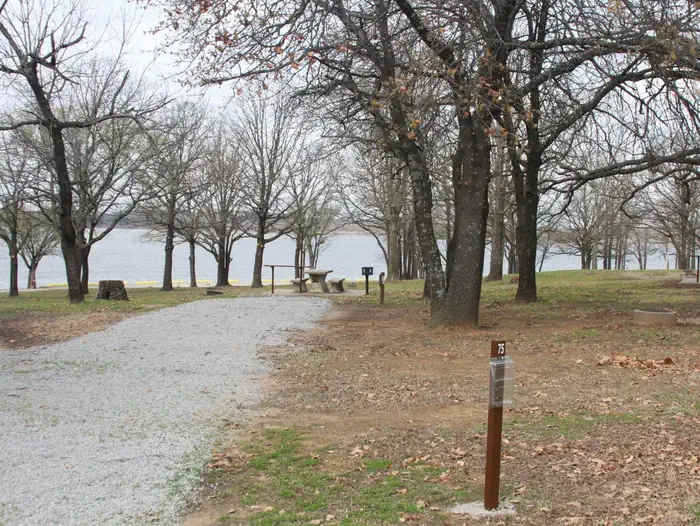 075