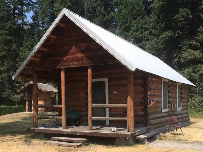 Ford Cabin