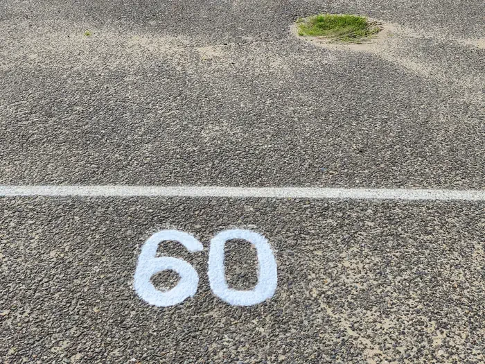 060