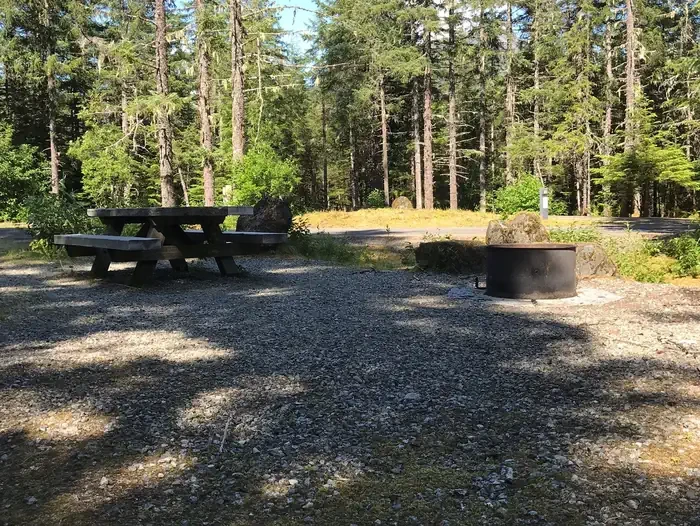 066