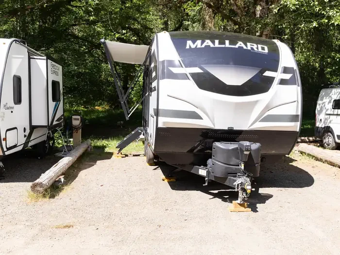 RV002