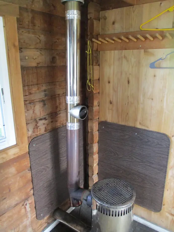 UGANIK LAKE CABIN