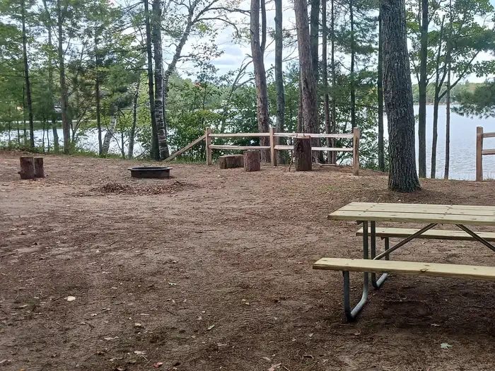 Gooseneck Lake Campsites