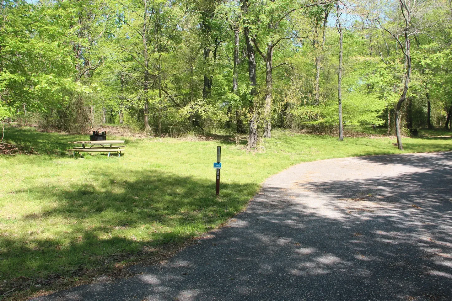 D148