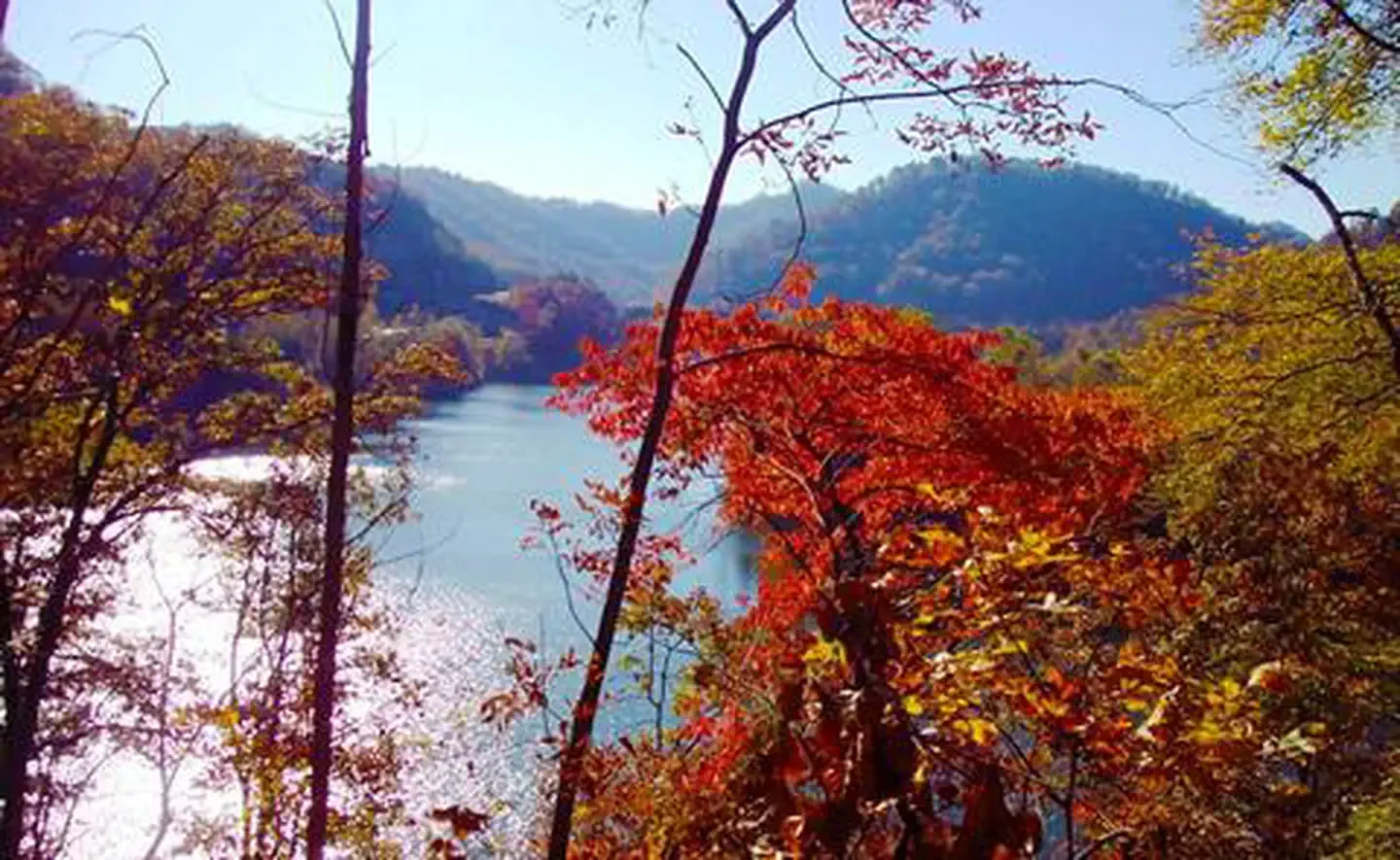 Carr Creek Lake