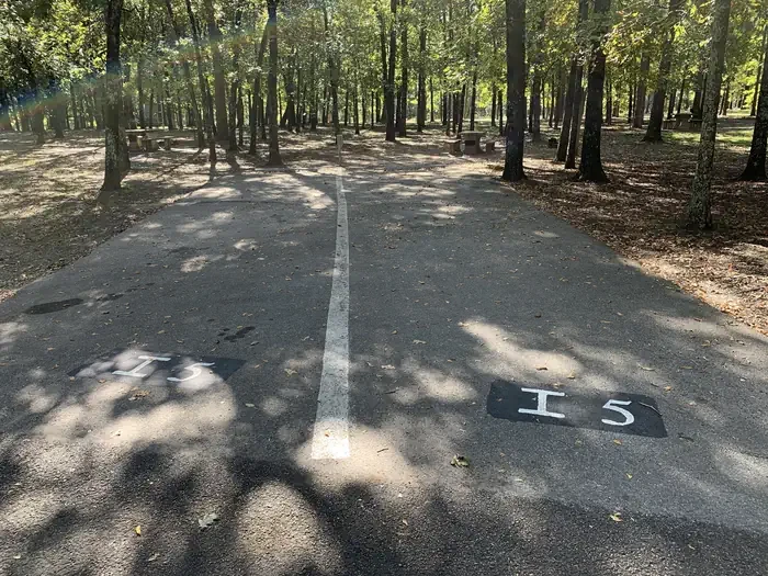 I05