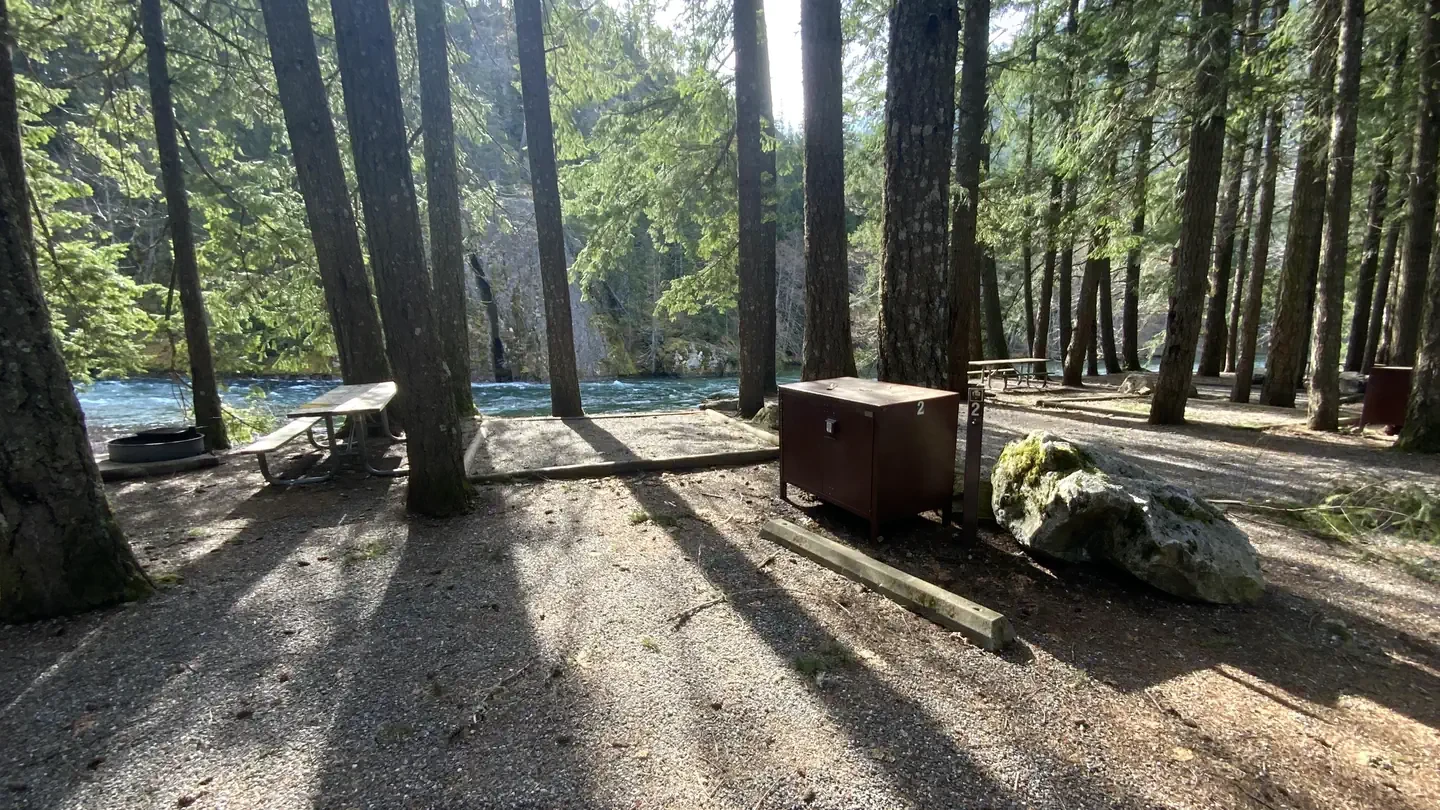 Gorge Lake Campground