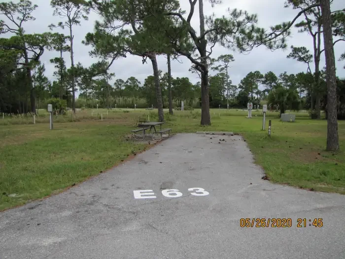 E063