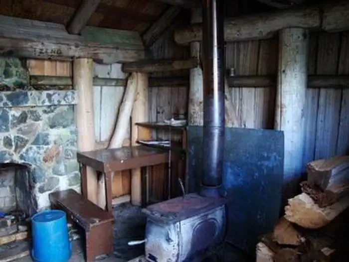 Hasselborg Creek Cabin