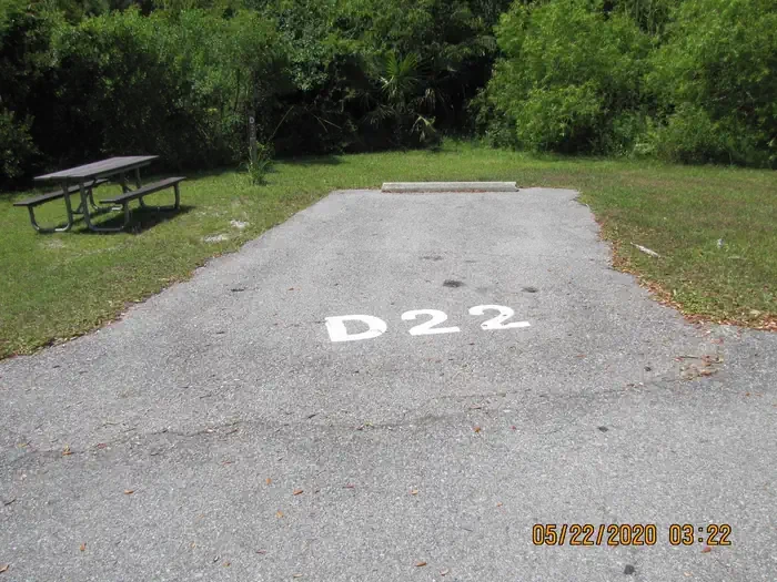 D022