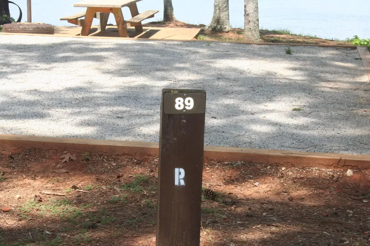 089