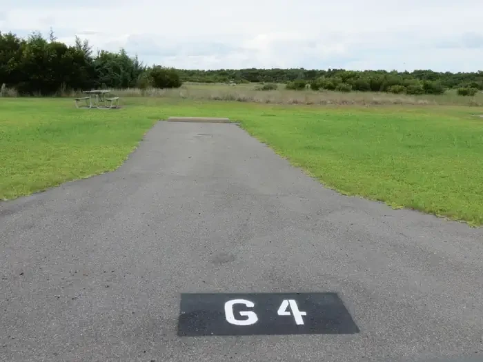 G004