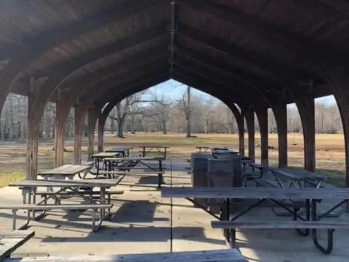 Fort Hunt Picnic Areas