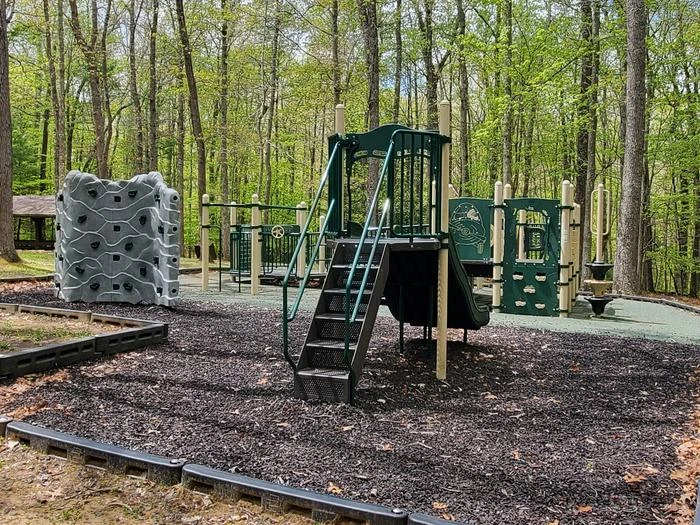 Grandview Shelter 2