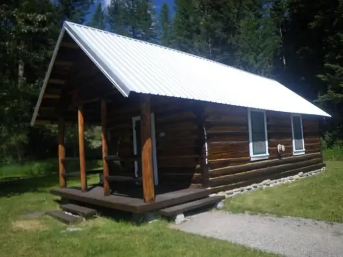 Ford Cabin