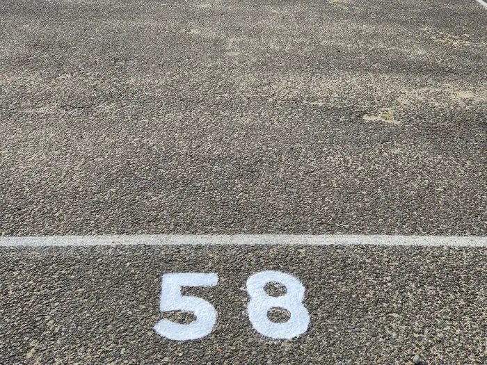 058